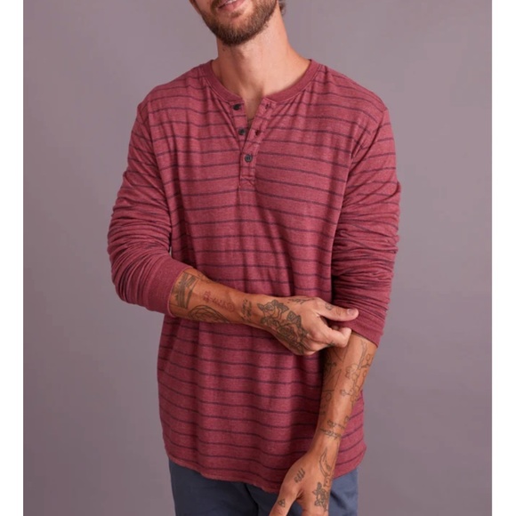 Marine Layer Double Knit Cordovan Navy Long Sleeve Henley Top - Picture 3 of 5